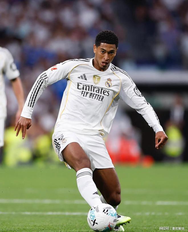 苏超40年垄断告急！大数据神奇小子带队，草根哈茨暴打豪门旧秩序（苏超四十年霸权松动！大数据少帅掌舵，草根哈茨掀翻豪门格局）