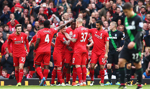 欧文突破防守连续得分（欧文突破防线连连得手）