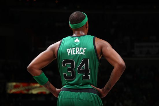 非洲杯前瞻：埃及坐拥豪华攻击线，南非连续11场比赛保持不败（非洲杯展望：埃及锋线群星云集，南非豪取11战不败）