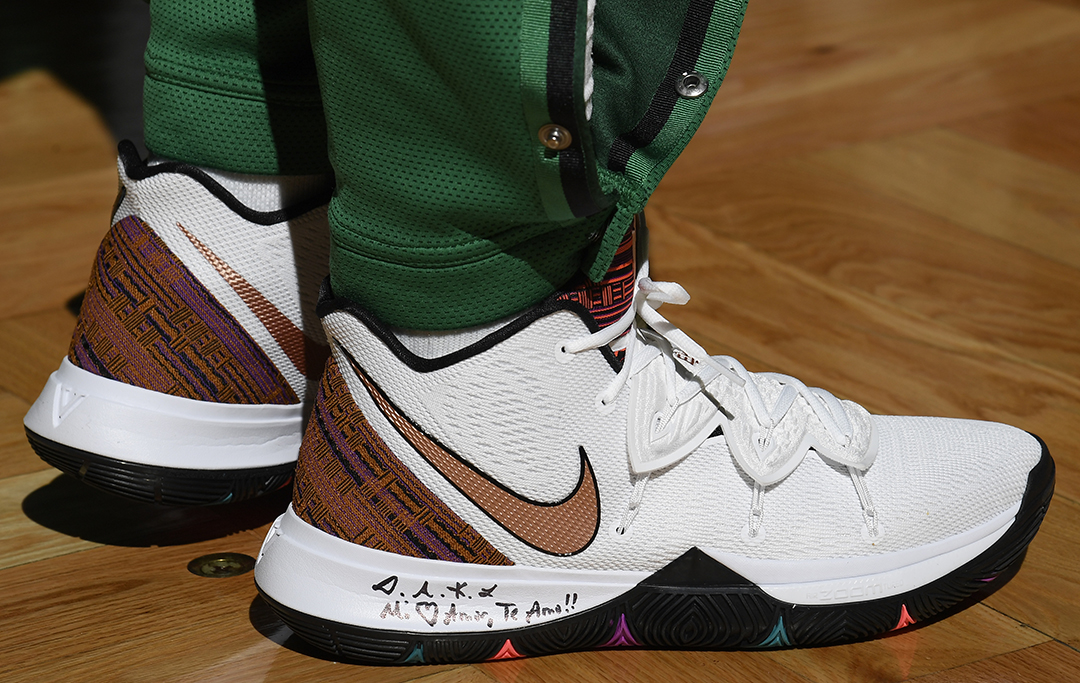 卡拉汉：新援加盟需要时间适应，现在还不是质疑斯洛特的时候（卡拉汉：新援尚需磨合期，质疑斯洛特为时过早）