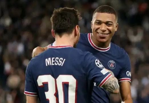 孤立无援？伊萨克上半场仅触球11次传球4次，没有射门（伊萨克上半场受限：仅11次触球、4次传球，零射门）