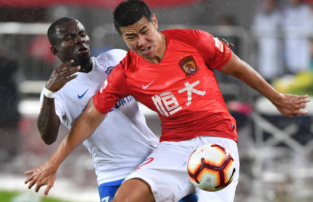 官方：波兰名哨马齐尼亚克将执法欧冠第四轮曼城vs多特（官方：波兰名哨马齐尼亚克将吹罚欧冠第4轮曼城对阵多特）