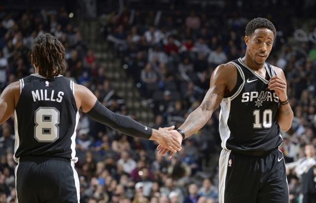 NBA战报：乔治37分6助，弗拉格42分，爵士140-133加时击败独行侠（爵士加时140-133险胜独行侠：乔治37+6，弗拉格42分）