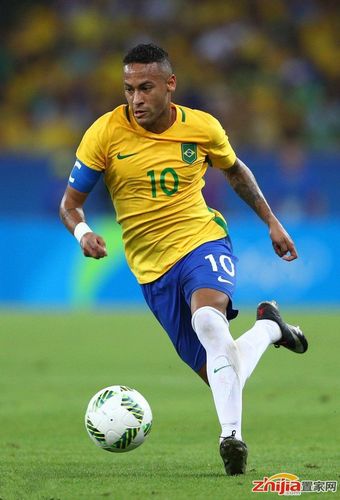 姆希塔良：比赛应该是平局，但主裁决定判罚一粒不存在的点球（姆希塔良：这场比赛本应战平，主裁却判了并不存在的点球）