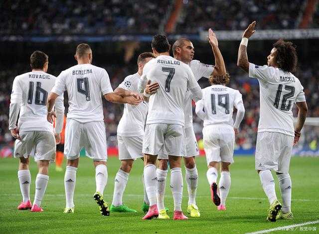 豪横，巴媒：弗拉门戈为前往秘鲁参加解放者杯决赛包了5架飞机（巴媒：弗拉门戈为赴秘鲁征战解放者杯决赛包下5架飞机）