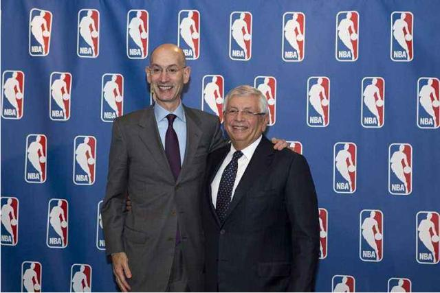 约基奇单节7中7怒砍19分，掘金单节轰下40分（约基奇单节7投全中砍下19分，掘金一节轰出40分）