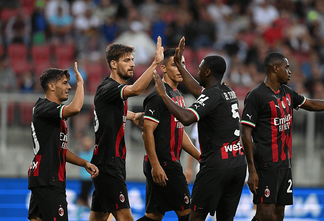 热刺街头绘制孙兴慜壁画迎接欧冠回归（热刺以孙兴慜街头壁画迎接欧冠重返）