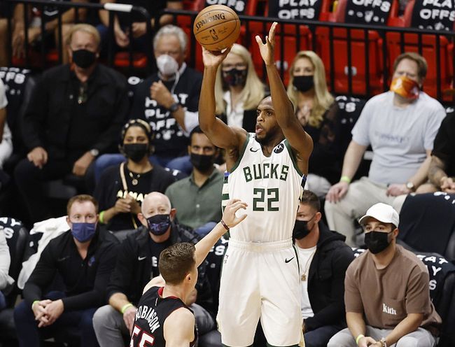 篮球NBA官方公布最新联盟效率榜（NBA官方发布最新联盟效率排名）