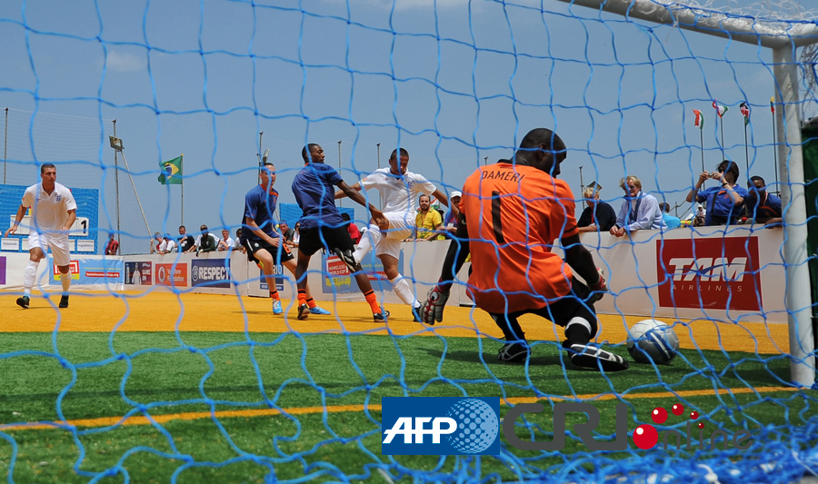 澳超第8轮裁判选派：克尔西执法西悉尼vs狮吼，埃文斯在列（澳超第8轮裁判安排：克尔西吹罚西悉尼战狮吼，埃文斯入选）