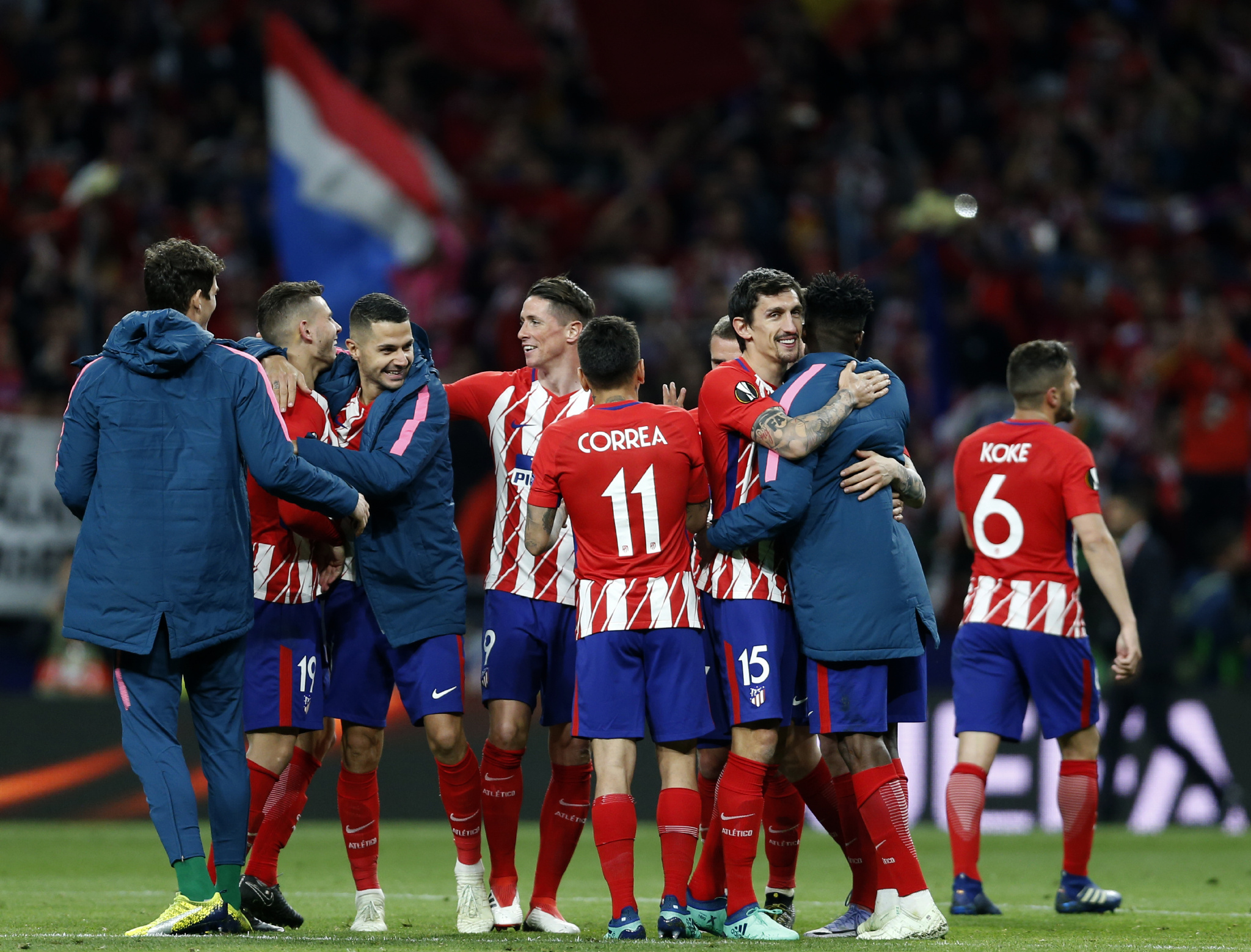 美记：欧文一直渴望复出，乐观估计他会在全明星前回归（美媒：欧文复出意愿强烈，预计全明星前回归）