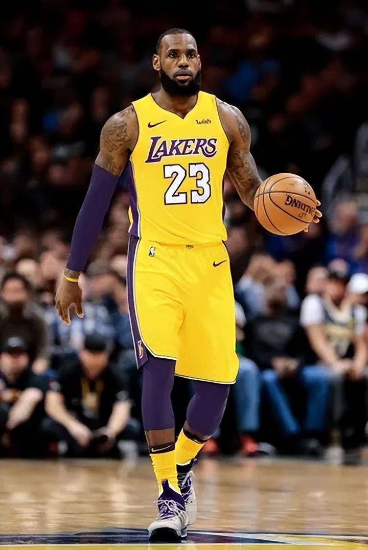 卡纳瓦罗：我在亚洲的执教经历在意大利并不被重视（卡纳瓦罗：我的亚洲执教经历在意大利不被看重）